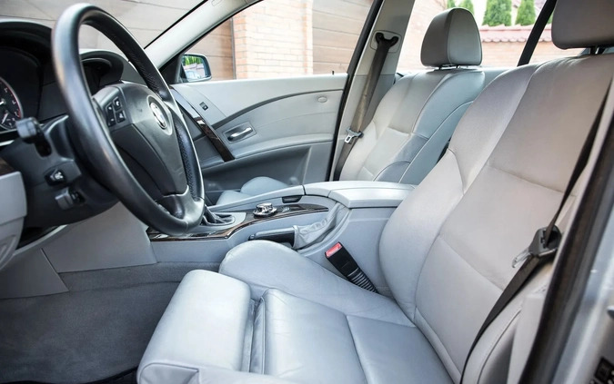 BMW Seria 5 cena 33900 przebieg: 212000, rok produkcji 2003 z Olkusz małe 106